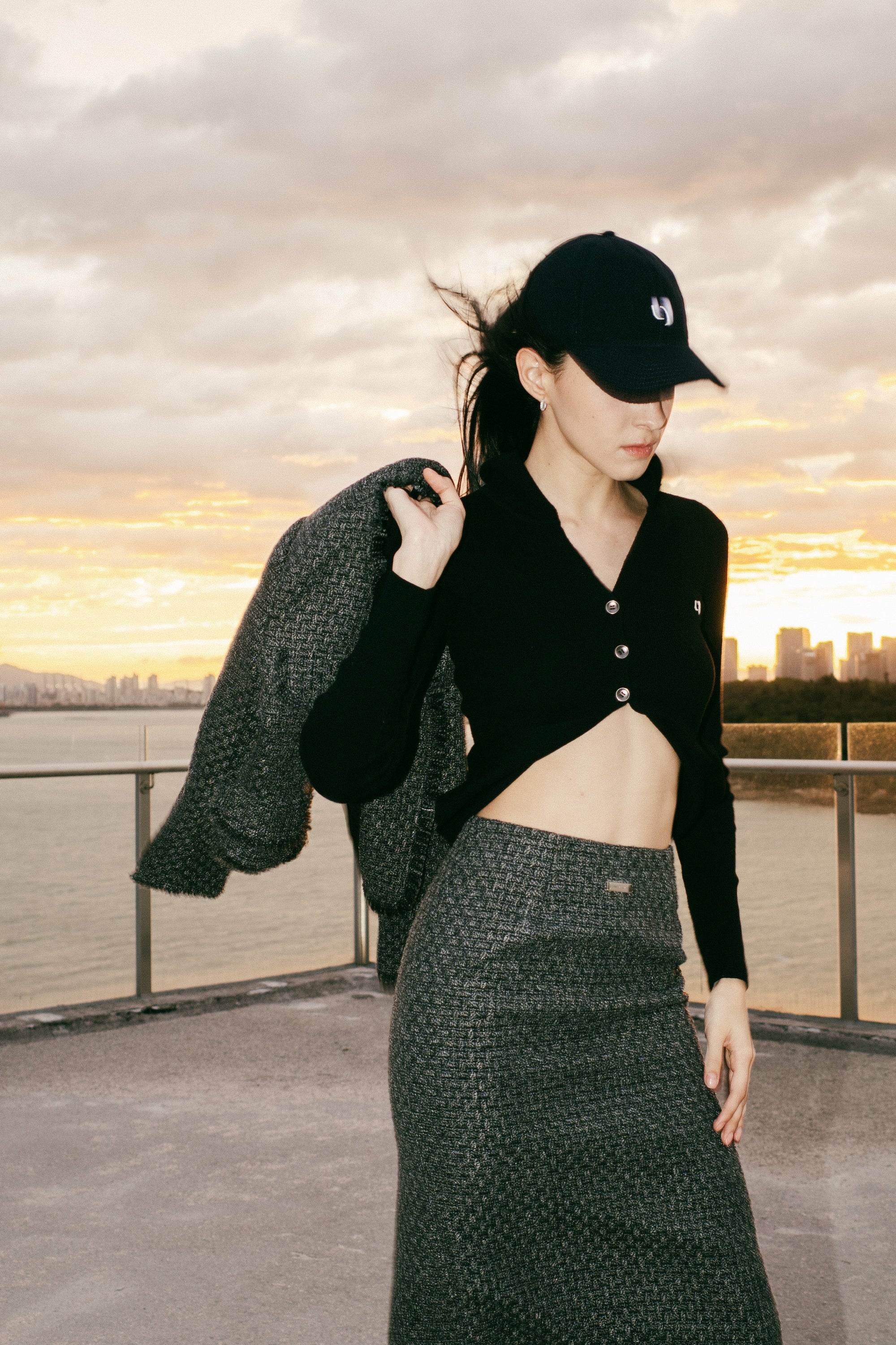 Inverted V-knit sweater