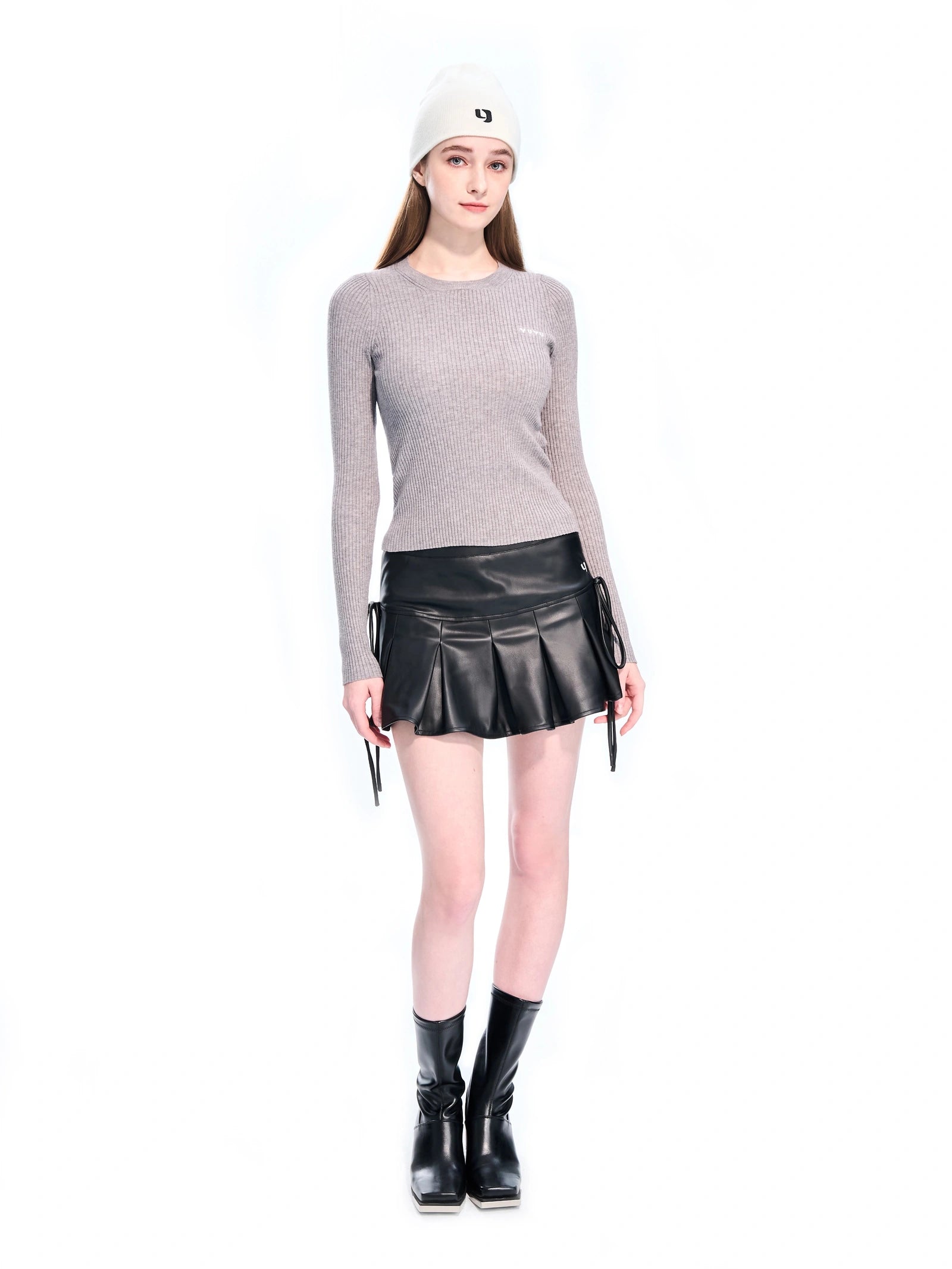 YUYU Crew Neck Knit Top