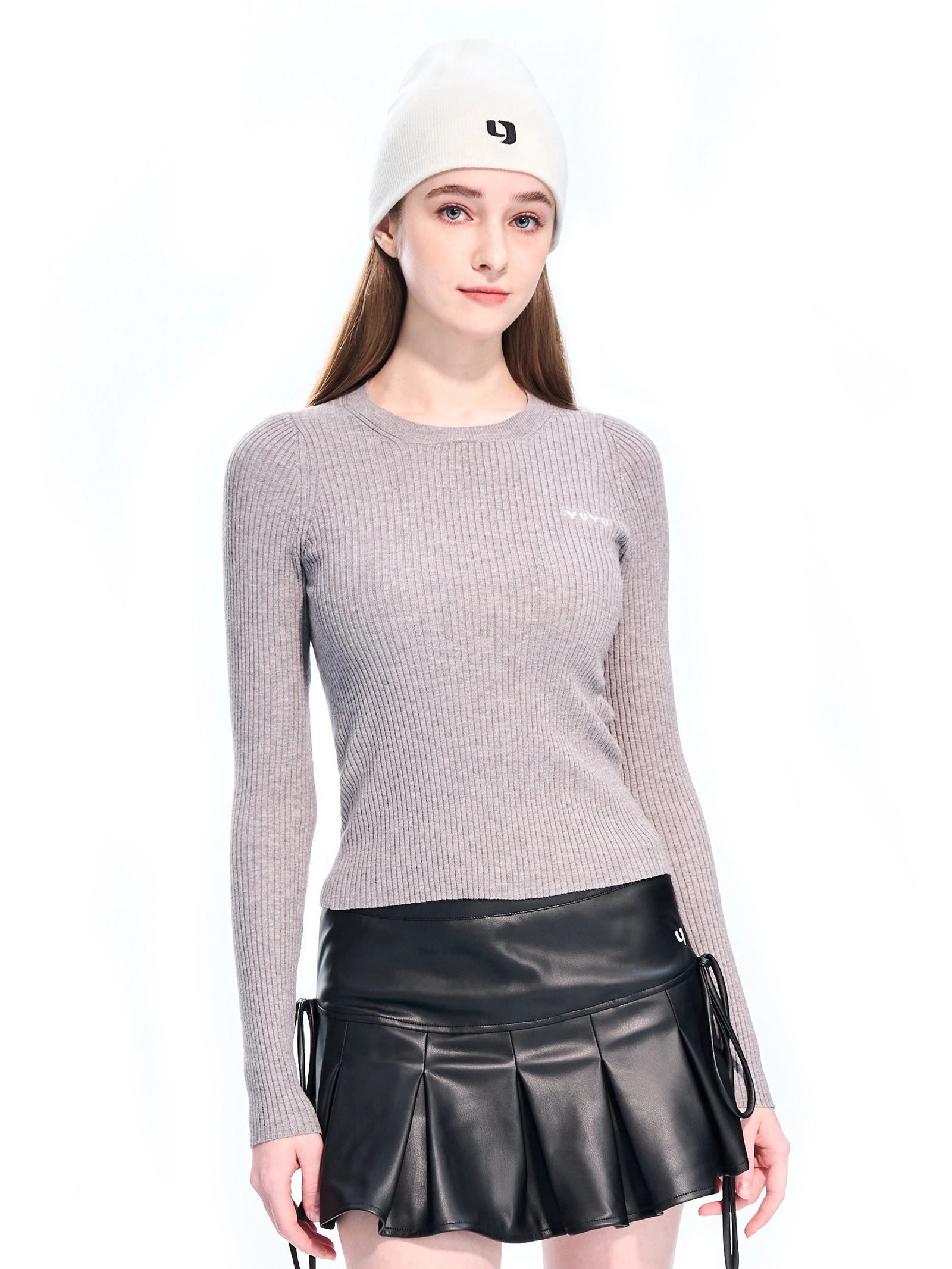 YUYU Crew Neck Knit Top