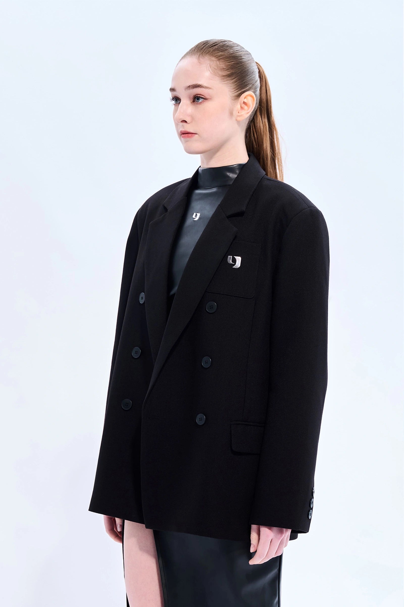 Metallic Y Logo Suit