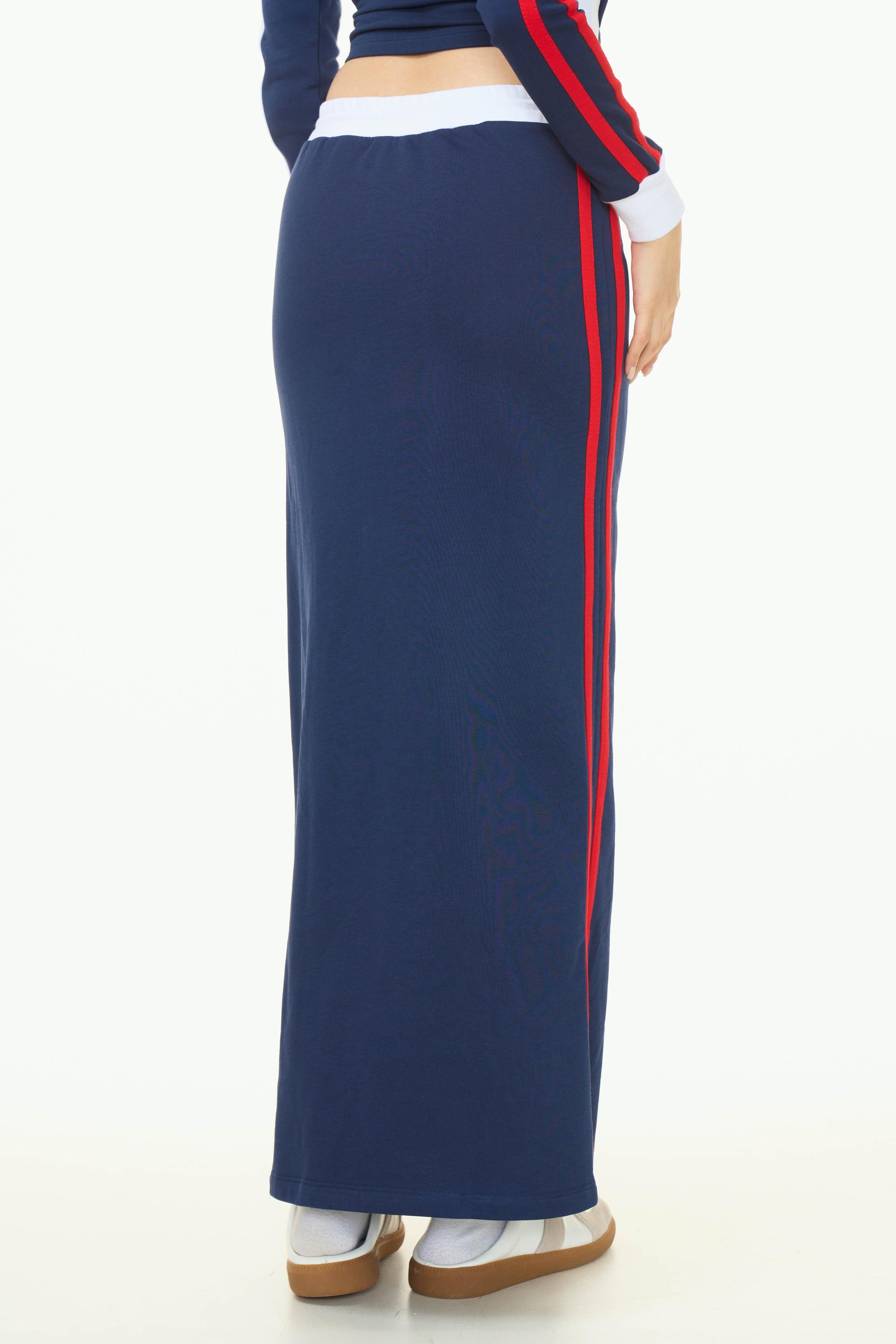 I Wanna Change Skirt