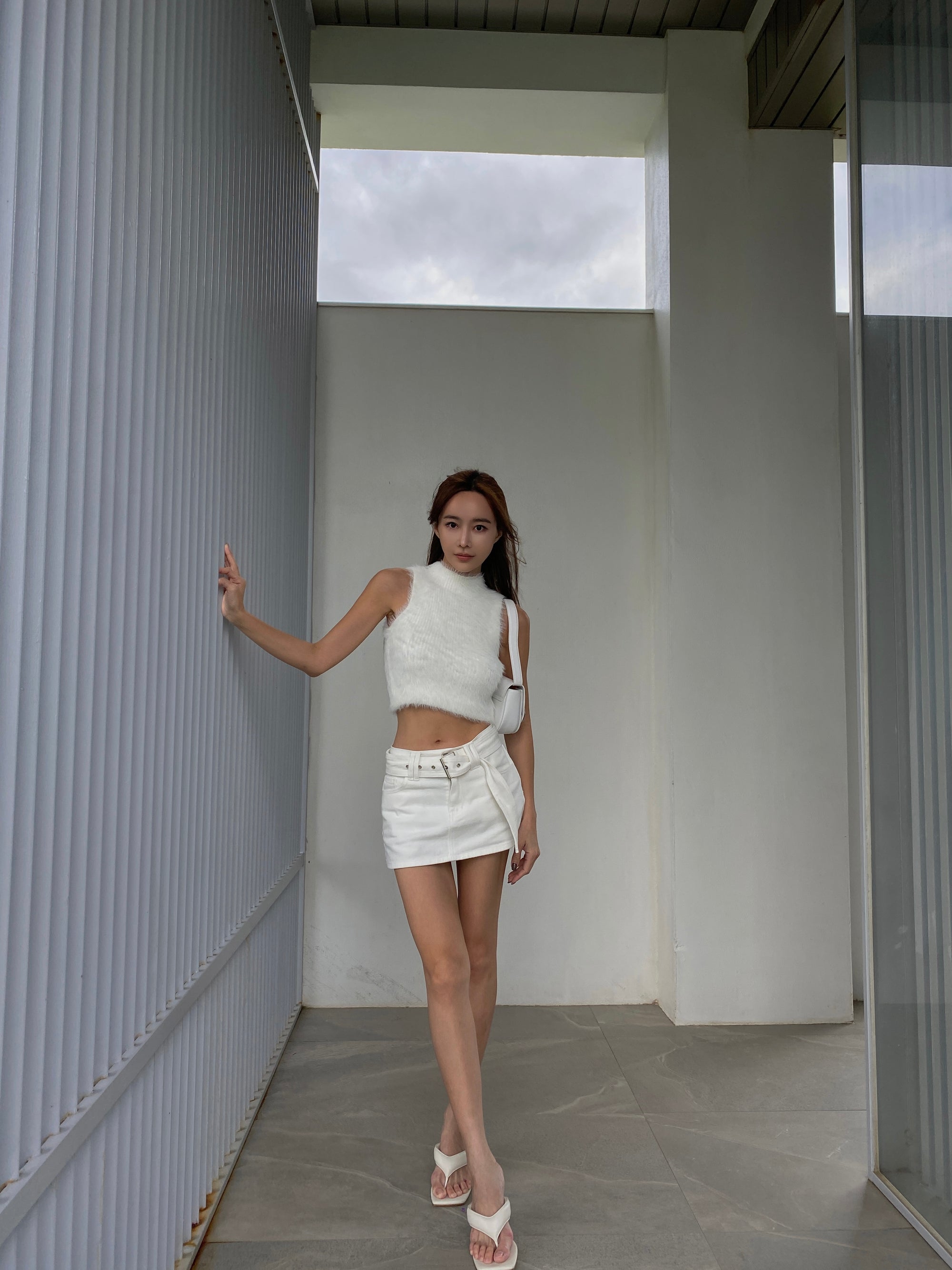 I’m Going Under Skirts