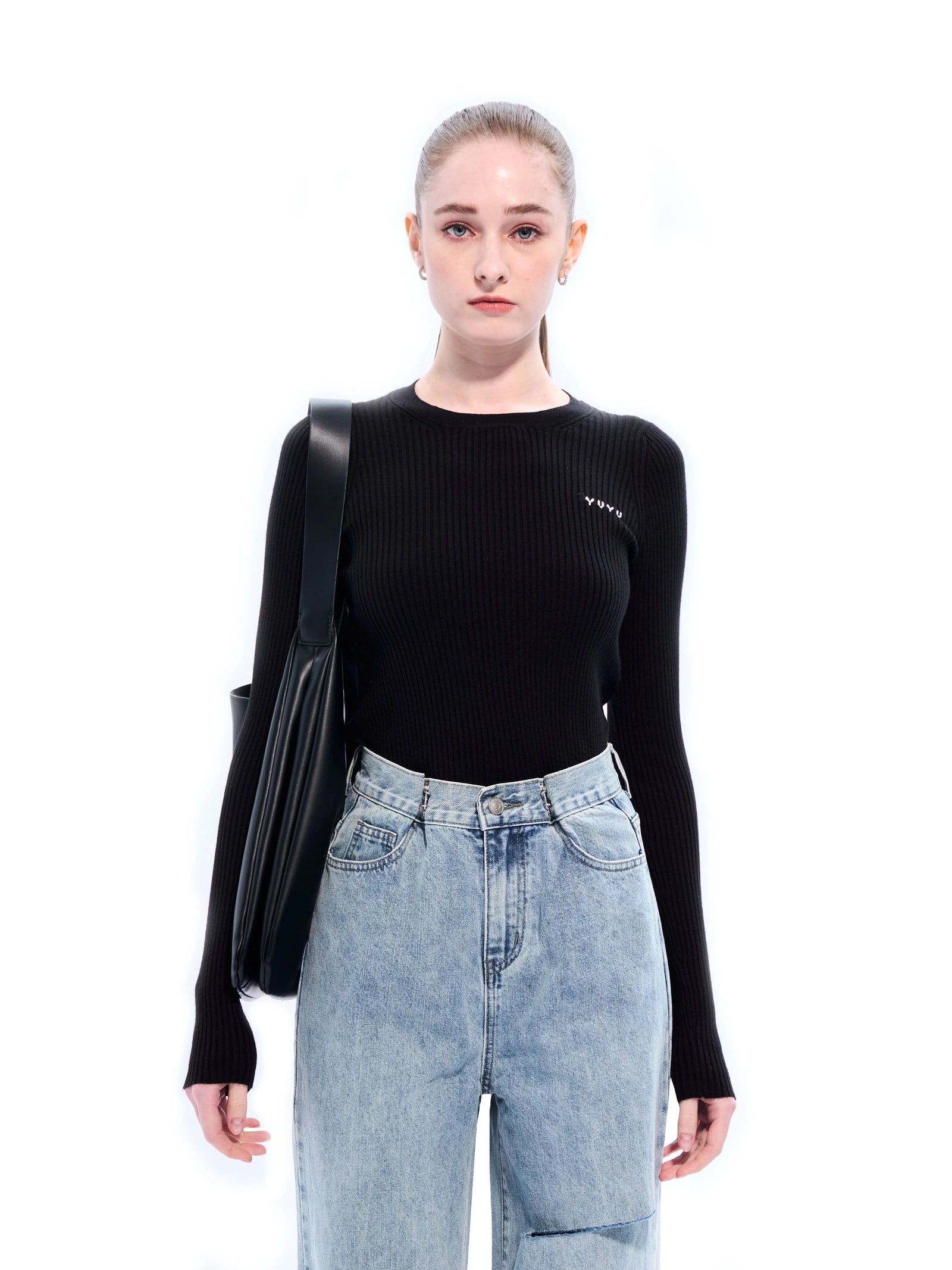 YUYU Crew Neck Knit Top