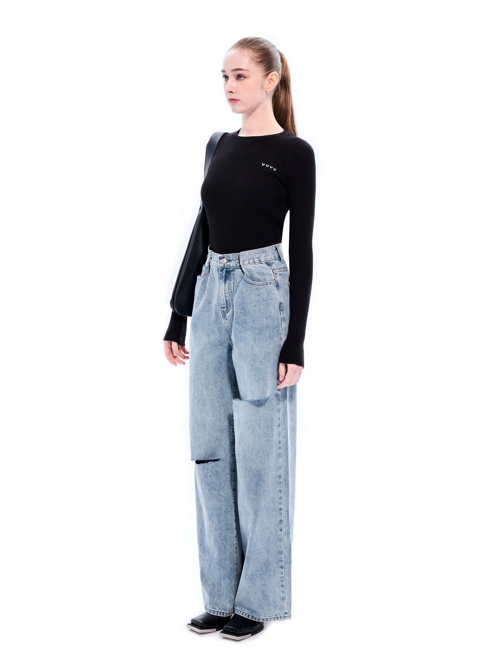 YUYU Crew Neck Knit Top