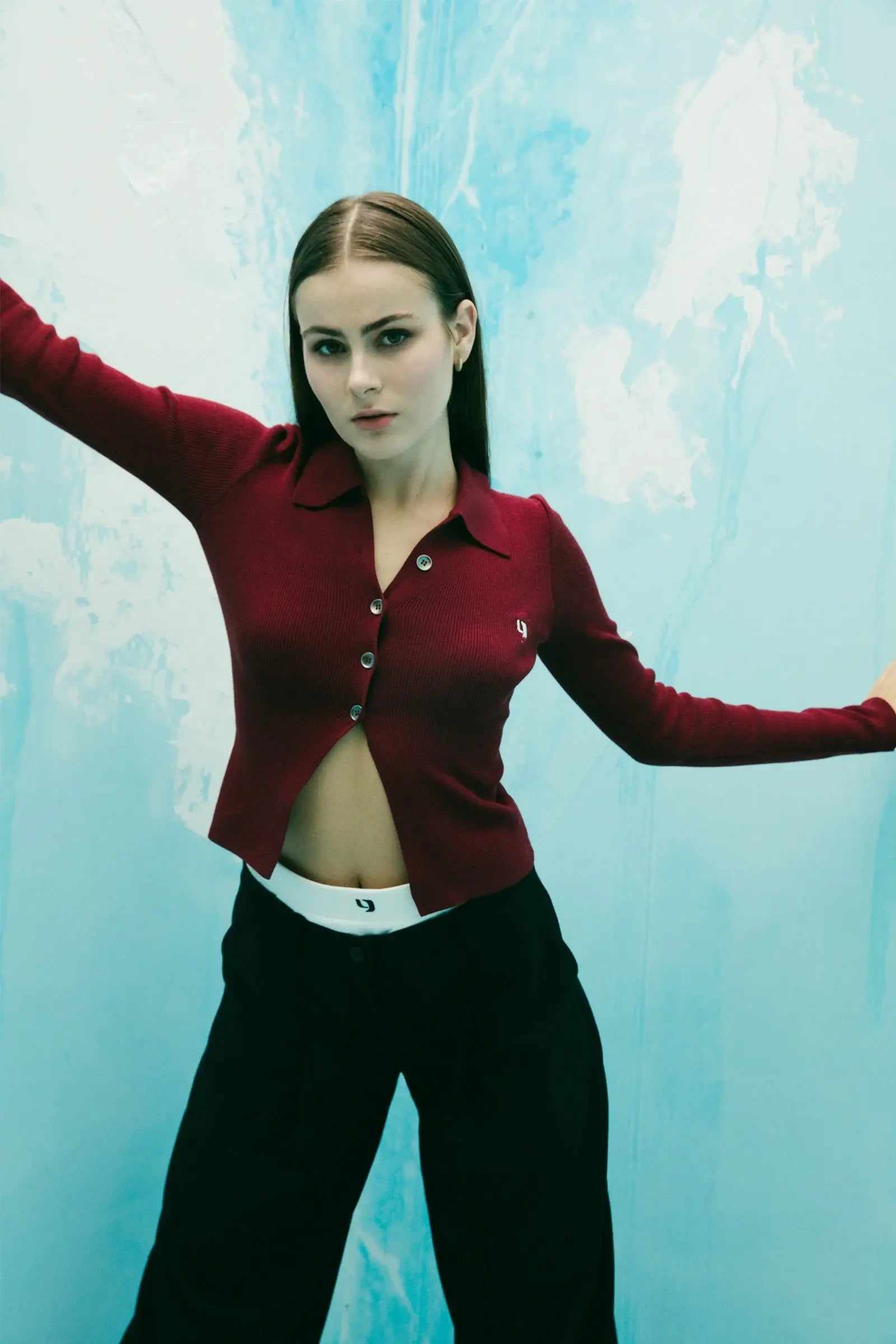 Inverted V-knit sweater